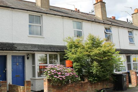 2 bedroom terraced house to rent - Pinewood Close, Gerrards Cross, Buckinghamshire