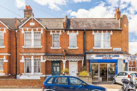 97 Oaklands Grove, London, W12 0JE