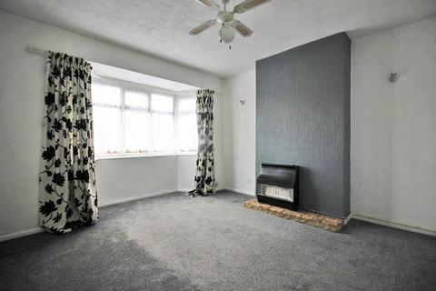 3 bedroom semi-detached house to rent - Belton Avenue, Wolverhampton