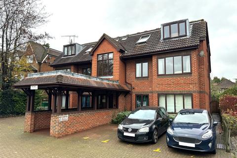 1 bedroom flat to rent, The Oaks, 58A Bonehurst Road, Horley, Surrey, RH6