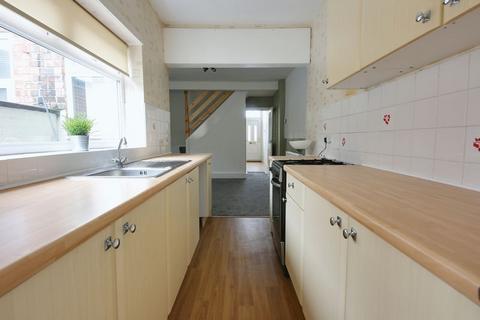 3 bedroom house to rent, Brighton Street, Warrington