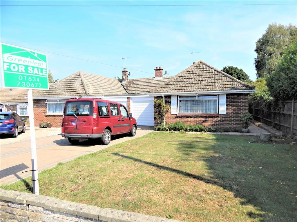 Elm Avenue, Chattenden, Rochester 2 bed semidetached bungalow £320,000