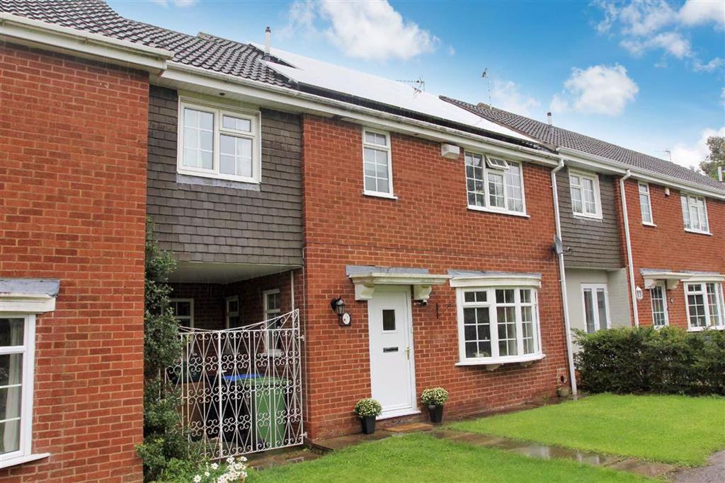 Charlottes Walk, Houghton On The Hill, Leicestershire 4 bed townhouse