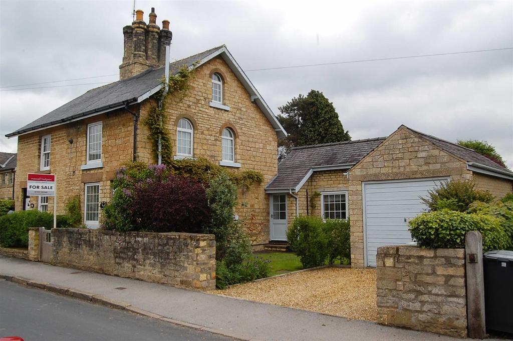 The Village, Thorp Arch 2 bed character property £380,000