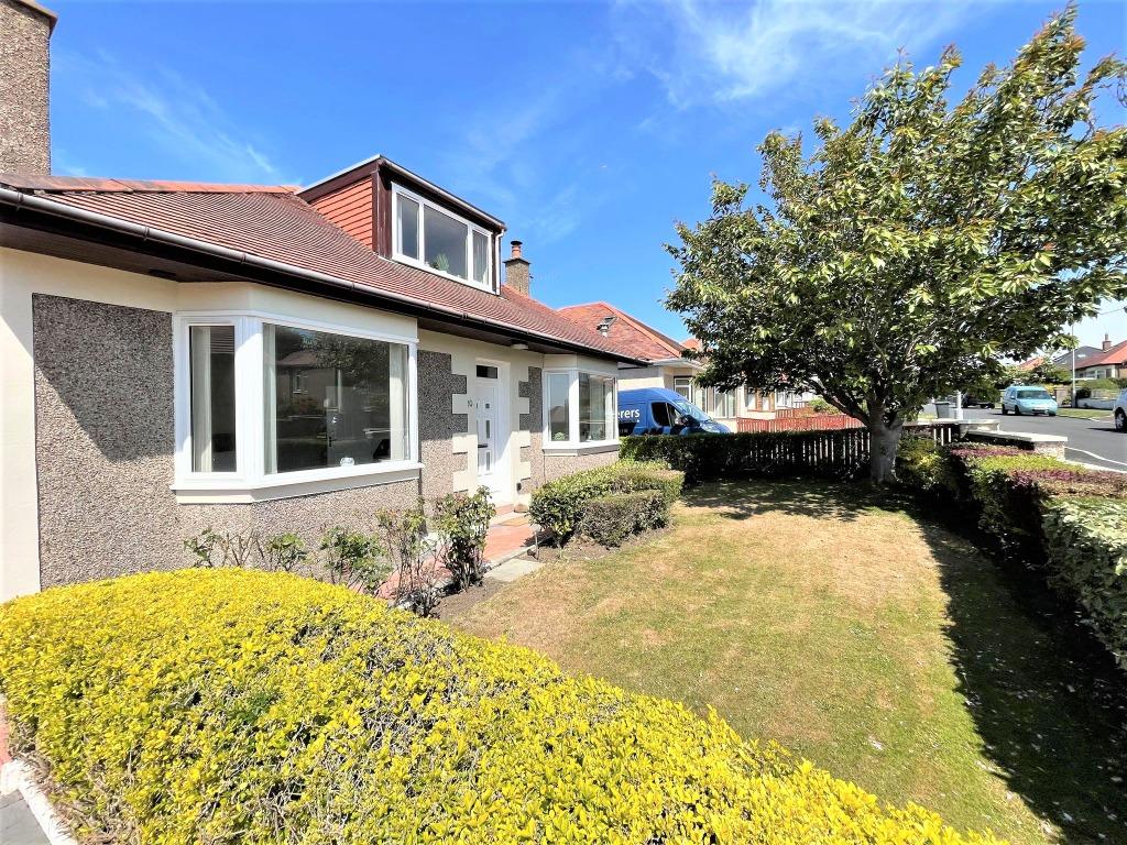 Adair Avenue, Saltcoats, North Ayrshire, KA21 4 bed bungalow to rent