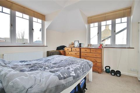 undefined, Broadway, Knaphill, Woking, Surrey, GU21