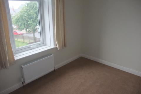 2 bedroom terraced house to rent, Eldon Road, Huddersfield HD1