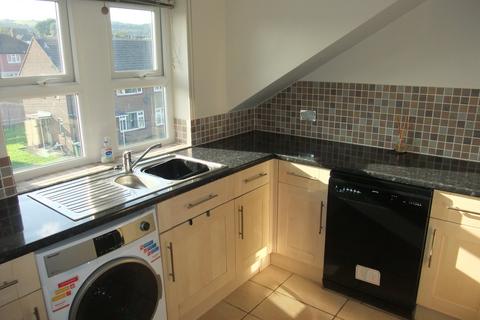 3 bedroom apartment to rent, 66A Rufford Road, Longwood, Huddersfield HD3