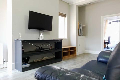 1 bedroom in a house share to rent - Student Accommodation | Gloucester Ave