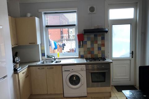 4 bedroom house share to rent, Middlesex Street, Barnsley, South Yorkshire