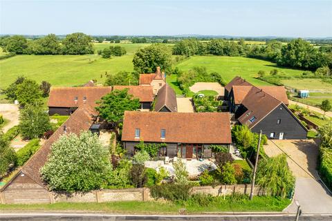 3 bedroom barn conversion for sale, Chinnor Road, Crowell, Chinnor, Oxfordshire, OX39