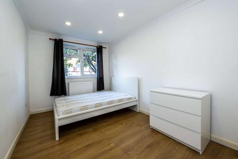 4 bedroom house to rent, Olney Road, Kennington, London