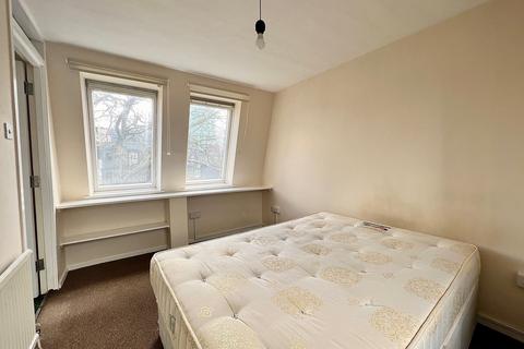 3 bedroom terraced house to rent, Starcross Street, Euston