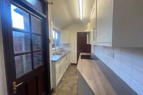 2 bedroom terraced house to rent, Findon Street, Kidderminster, Worcestershire, DY10