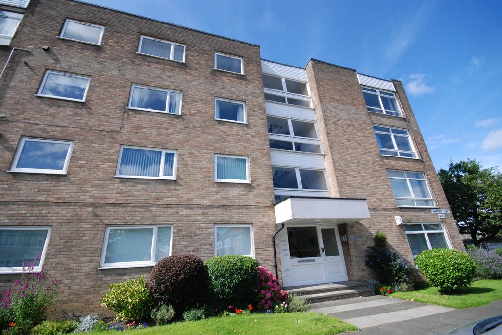Hunters Court, South Gosforth 2 bed apartment £115,000