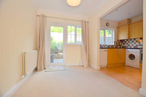 3 bedroom terraced house to rent - Farriers Way, Chesham HP5