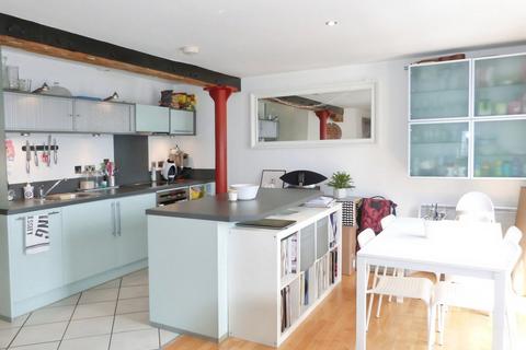 2 bedroom apartment to rent, Albert Warehouse, The Docks