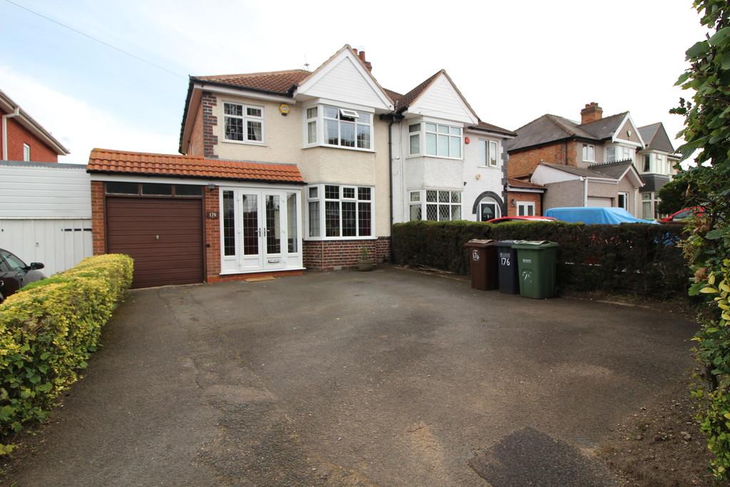 Redstone Farm Road, Hall Green 3 bed semidetached house £950 pcm (£