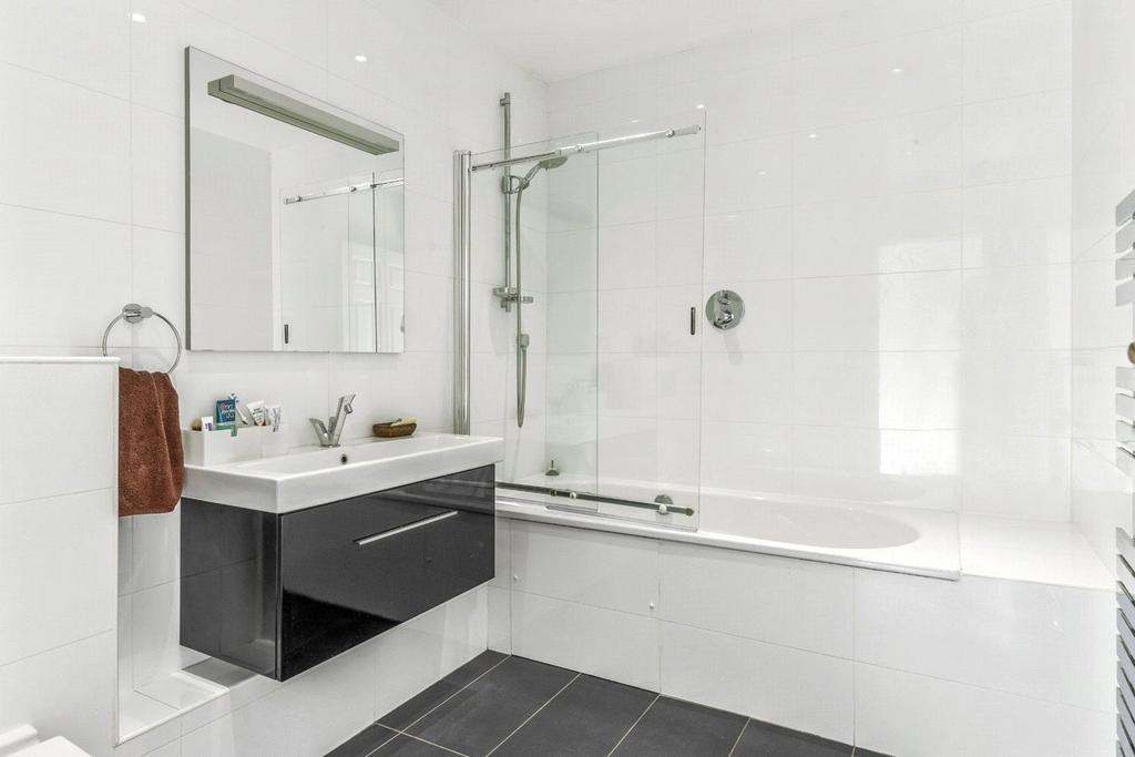 En Suite Two