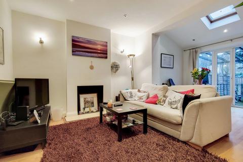 undefined, Claremont Avenue, New Malden