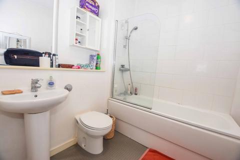 1 bedroom flat to rent, City Gate 3, 5 Blantyre Street, Castlefield, Manchester, M15