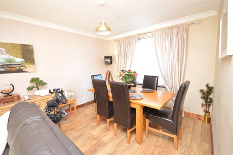 3 bedroom semi-detached house for sale, Montcalm Crescent, Leeds