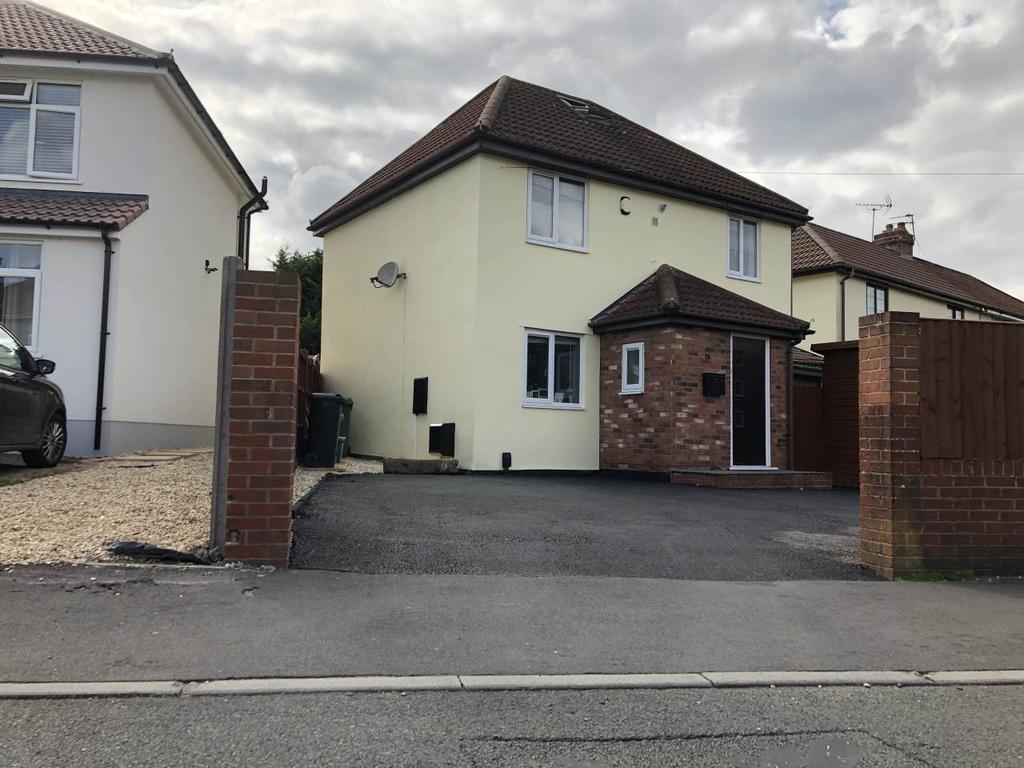 Hillview, Soundwell, Bristol 4 bed house £1,250 pcm (£288 pw)