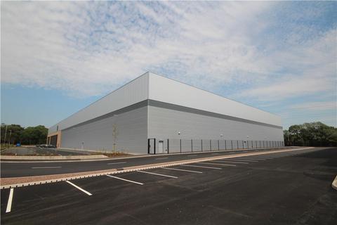 Industrial unit to rent - Sixways Park, Jct 6 M5 Motorway, Worcester, Worcestershire, WR4 0AB