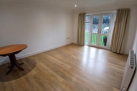 1 bedroom apartment to rent, Brook Road, Redhill