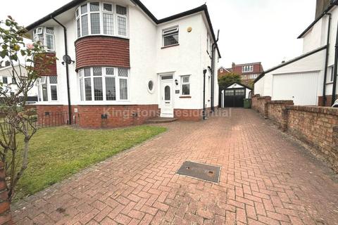 4 bedroom semi-detached house to rent, Barons Court Road, Cardiff CF23