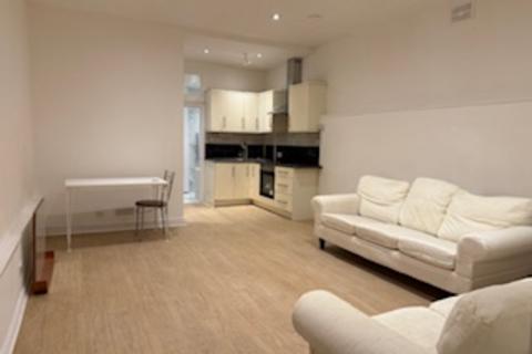 1 bedroom flat to rent, Pattison Road, London, NW2 2HL