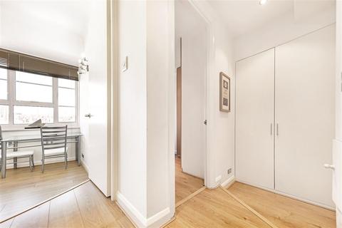 1 bedroom flat for sale, Sloane Avenue, SW3