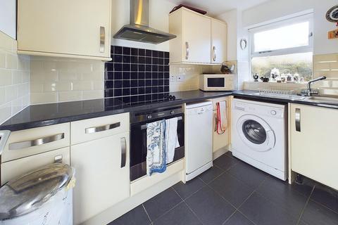 2 bedroom flat for sale, Massingberd Way, Tooting Bec