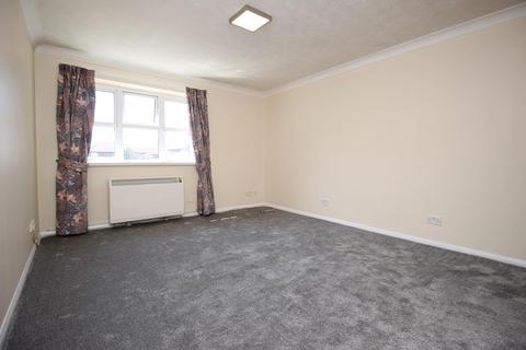 2 bedroom apartment to rent, Siena Mews, Colchester CO2