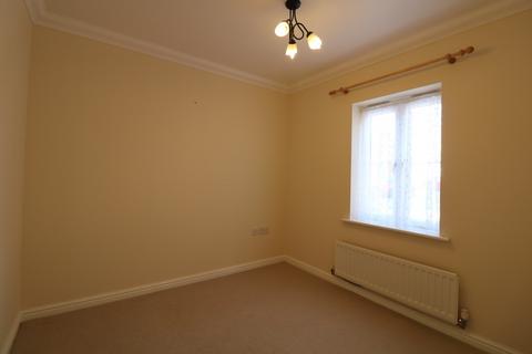 3 bedroom terraced house to rent, Forum Way, Chart Fields, Ashford, TN23