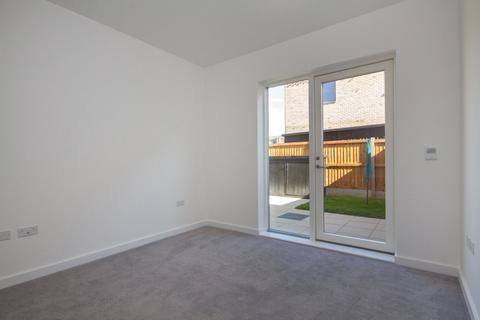 1 bedroom apartment to rent, Chaplen Street, Trumpington, Cambridge, Cambridgeshire