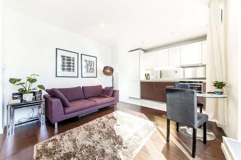 1 bedroom flat for sale, 4 Baltimore Wharf, London E14