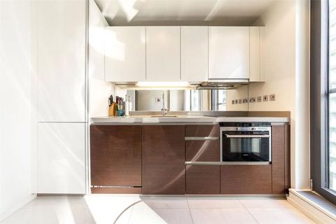 1 bedroom flat for sale, 4 Baltimore Wharf, London E14