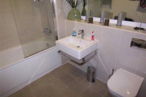 1 bedroom flat to rent, Islington Wharf, 151 Great Ancoats Street, New Islington, Manchester, M4