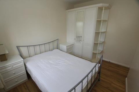 2 bedroom apartment to rent, Thomas Brassey Close, Hoole