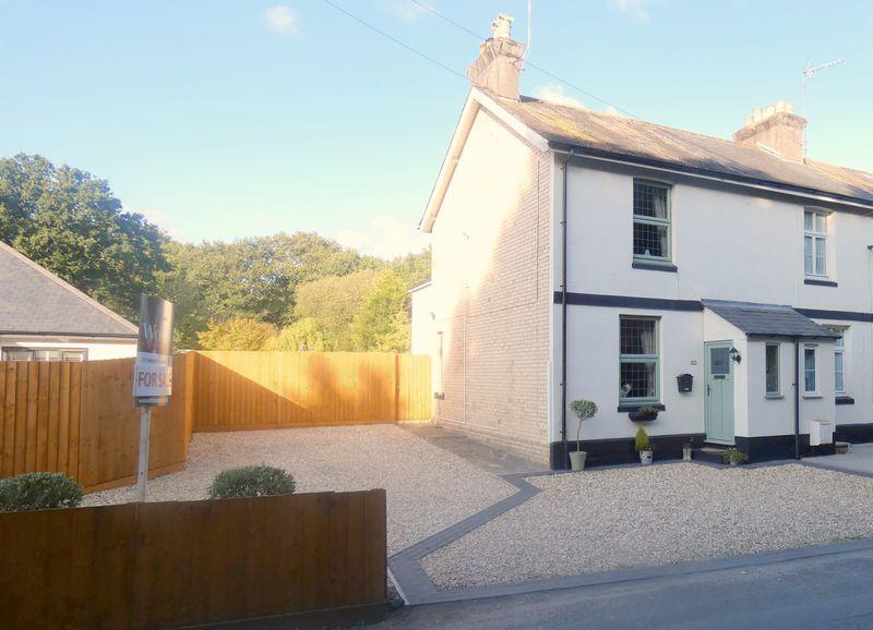 Broadway Road, Kingsteignton 3 bed end of terrace house £289,950