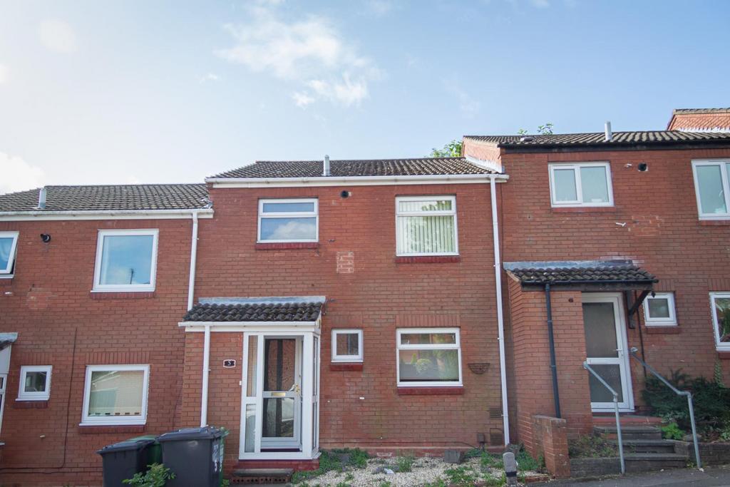 Mickleton Close, Redditch 3 bed property £900 pcm (£208 pw)