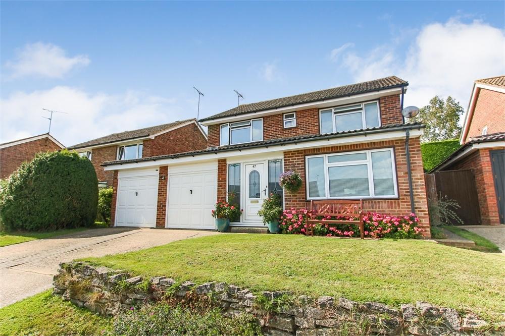 Merlin Way, East Grinstead, West Sussex 4 bed detached house £539,000