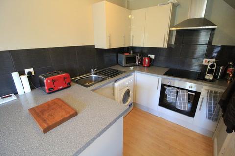 1 bedroom apartment to rent, Kingfisher Wharf, Castle Marina