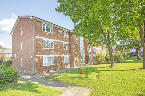 2 bedroom apartment for sale, Anglesea Road, Kingston Upon Thames KT1