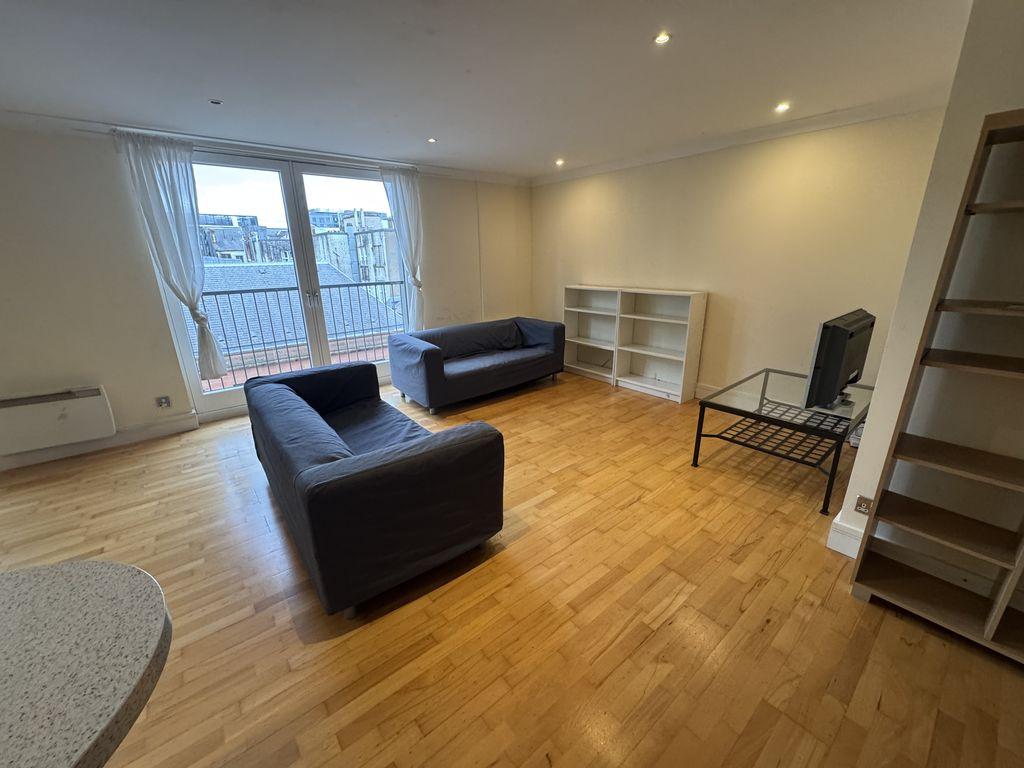 Apartment in Glasgow - View 3