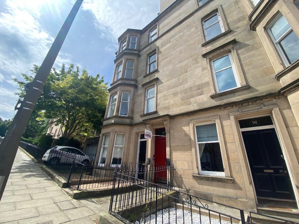 Comely Bank Avenue, Comely Bank, Edinburgh, EH4 2 bed flat to rent £
