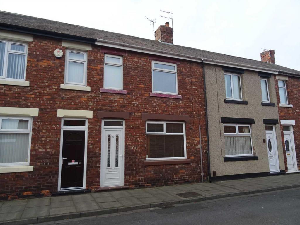 Leamington Parade, Hartlepool 2 bed terraced house £475 pcm (£110 pw)