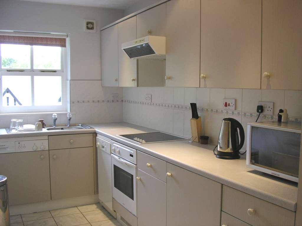 Apartment in Leeds, West Yorkshire - View 3