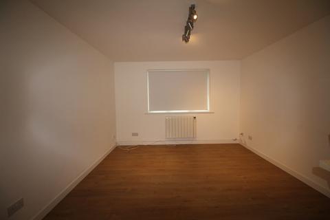 1 bedroom flat for sale - Centre Drive, Epping, CM16